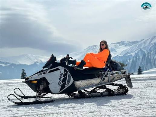 Snowmobile Ride in Gulmarg